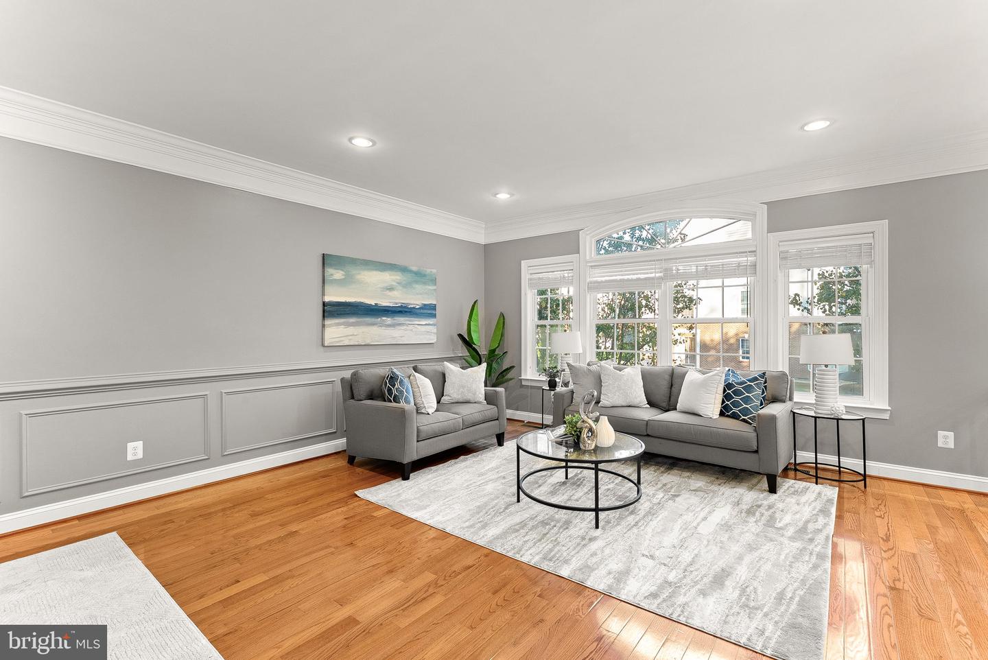 20368 CENTER BROOK SQ, STERLING, Virginia 20165, 3 Bedrooms Bedrooms, ,2 BathroomsBathrooms,Residential,For sale,20368 CENTER BROOK SQ,VALO2108386 MLS # VALO2108386