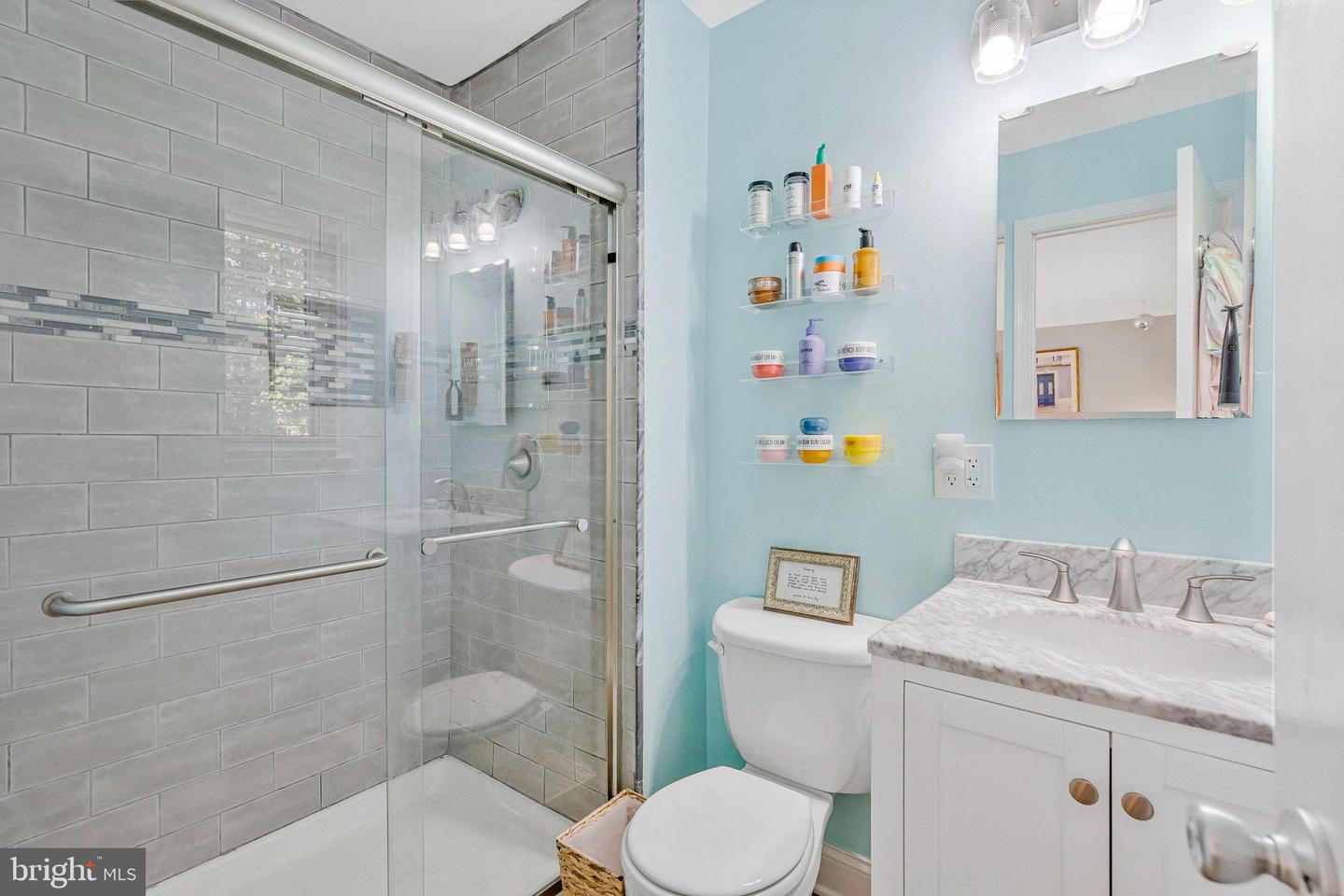 10808 STANHOPE PL, FAIRFAX, Virginia 22032, 3 Bedrooms Bedrooms, 12 Rooms Rooms,2 BathroomsBathrooms,Residential,For sale,10808 STANHOPE PL,VAFX2273148 MLS # VAFX2273148
