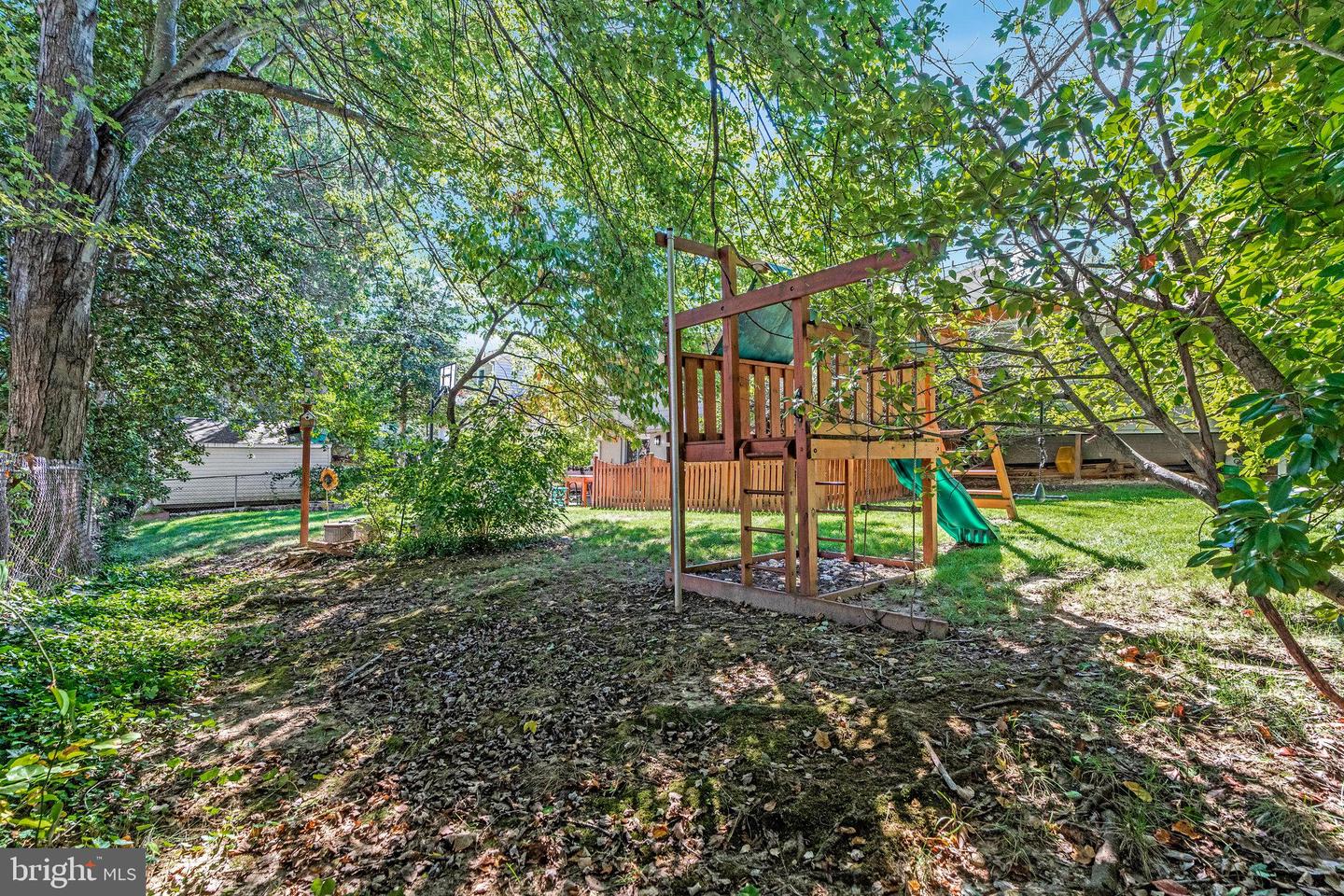 10808 STANHOPE PL, FAIRFAX, Virginia 22032, 3 Bedrooms Bedrooms, 12 Rooms Rooms,2 BathroomsBathrooms,Residential,For sale,10808 STANHOPE PL,VAFX2273148 MLS # VAFX2273148