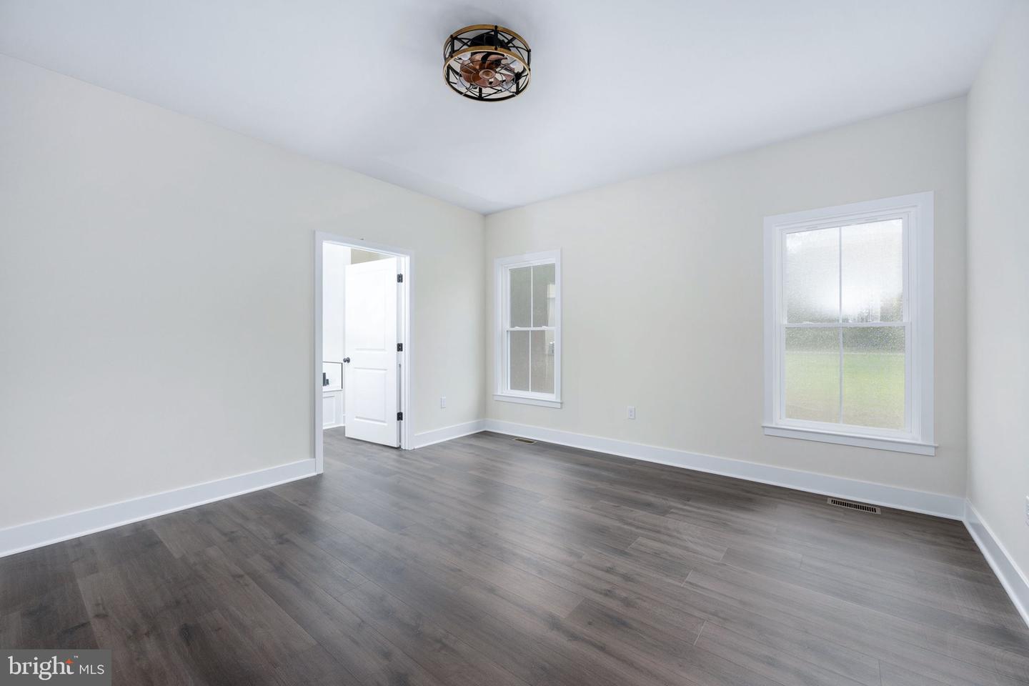 564 CURRIOMAN DR, MONTROSS, Virginia 22520, 3 Bedrooms Bedrooms, ,2 BathroomsBathrooms,Residential,For sale,564 CURRIOMAN DR,VAWE2009898 MLS # VAWE2009898