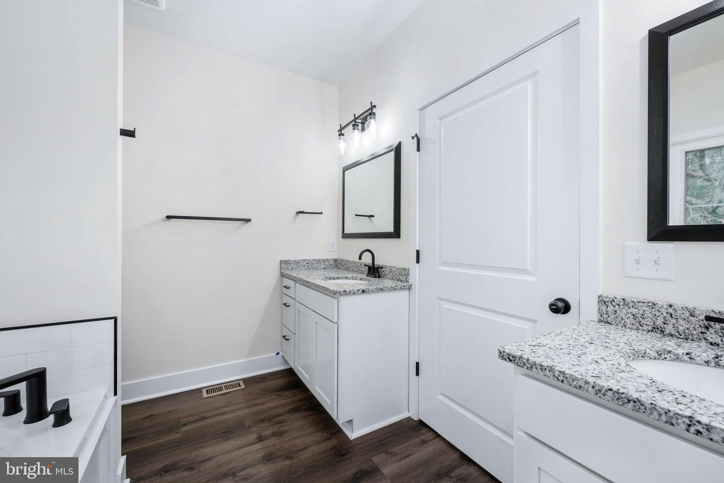 564 CURRIOMAN DR, MONTROSS, Virginia 22520, 3 Bedrooms Bedrooms, ,2 BathroomsBathrooms,Residential,For sale,564 CURRIOMAN DR,VAWE2009898 MLS # VAWE2009898