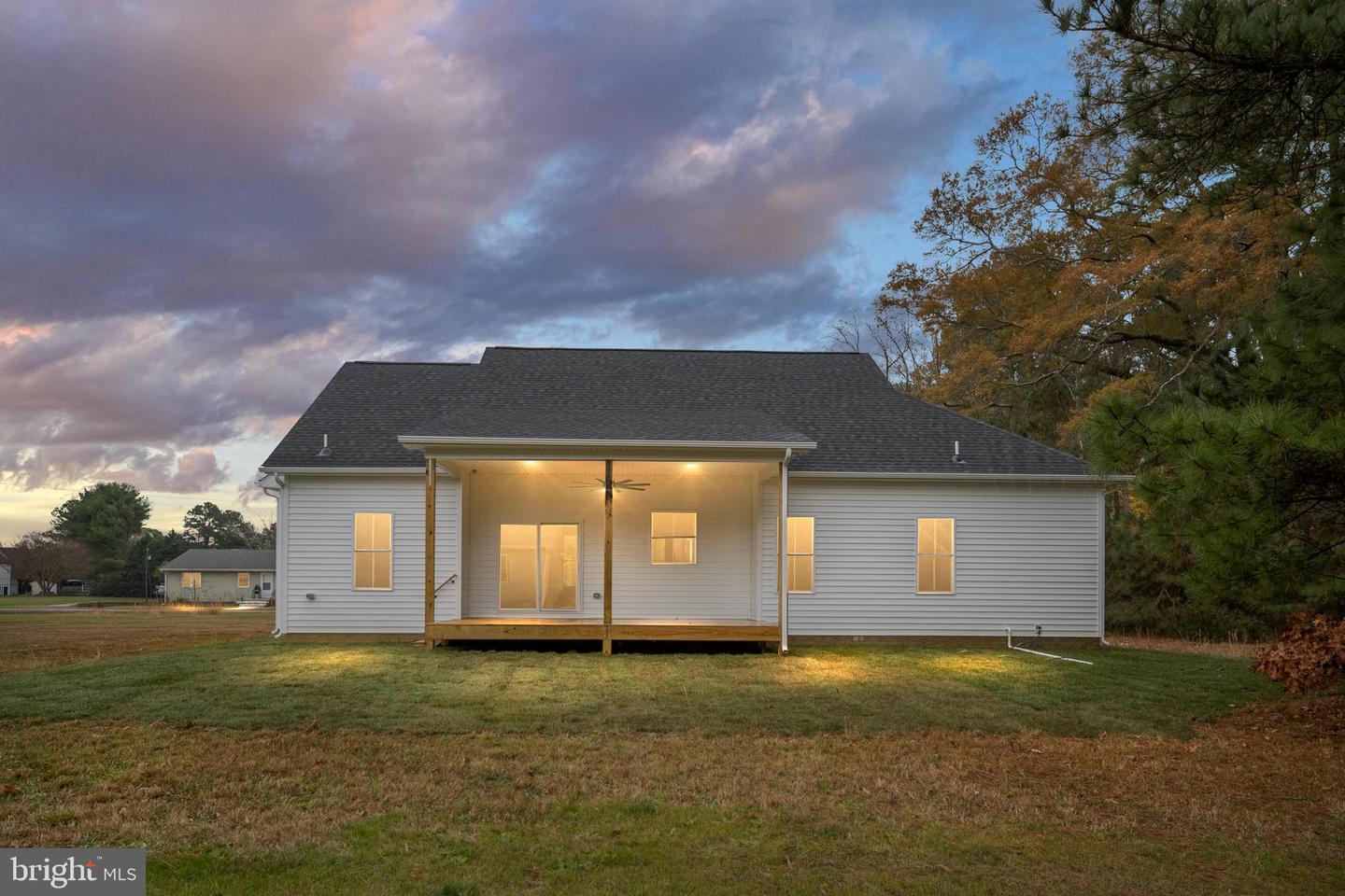 564 CURRIOMAN DR, MONTROSS, Virginia 22520, 3 Bedrooms Bedrooms, ,2 BathroomsBathrooms,Residential,For sale,564 CURRIOMAN DR,VAWE2009898 MLS # VAWE2009898