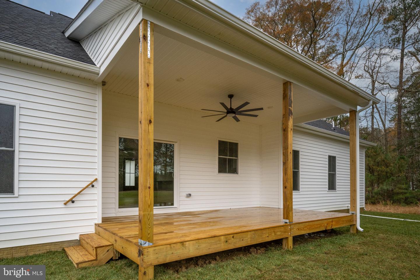 564 CURRIOMAN DR, MONTROSS, Virginia 22520, 3 Bedrooms Bedrooms, ,2 BathroomsBathrooms,Residential,For sale,564 CURRIOMAN DR,VAWE2009898 MLS # VAWE2009898