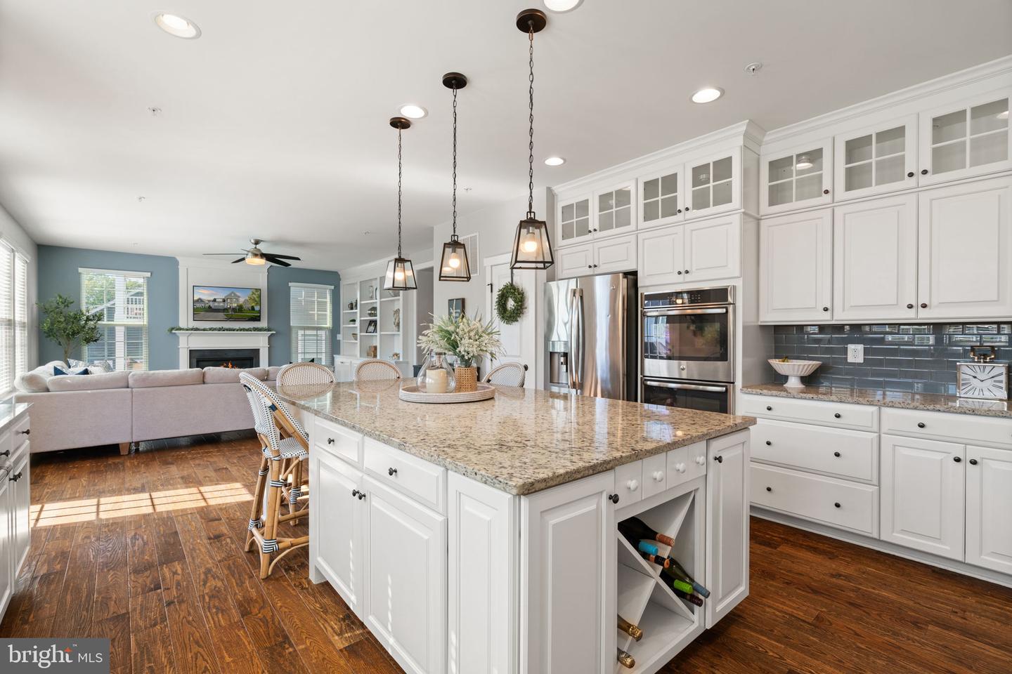 17412 SPRING CRESS DR, DUMFRIES, Virginia 22026, 5 Bedrooms Bedrooms, 11 Rooms Rooms,4 BathroomsBathrooms,Residential,For sale,17412 SPRING CRESS DR,VAPW2105534 MLS # VAPW2105534