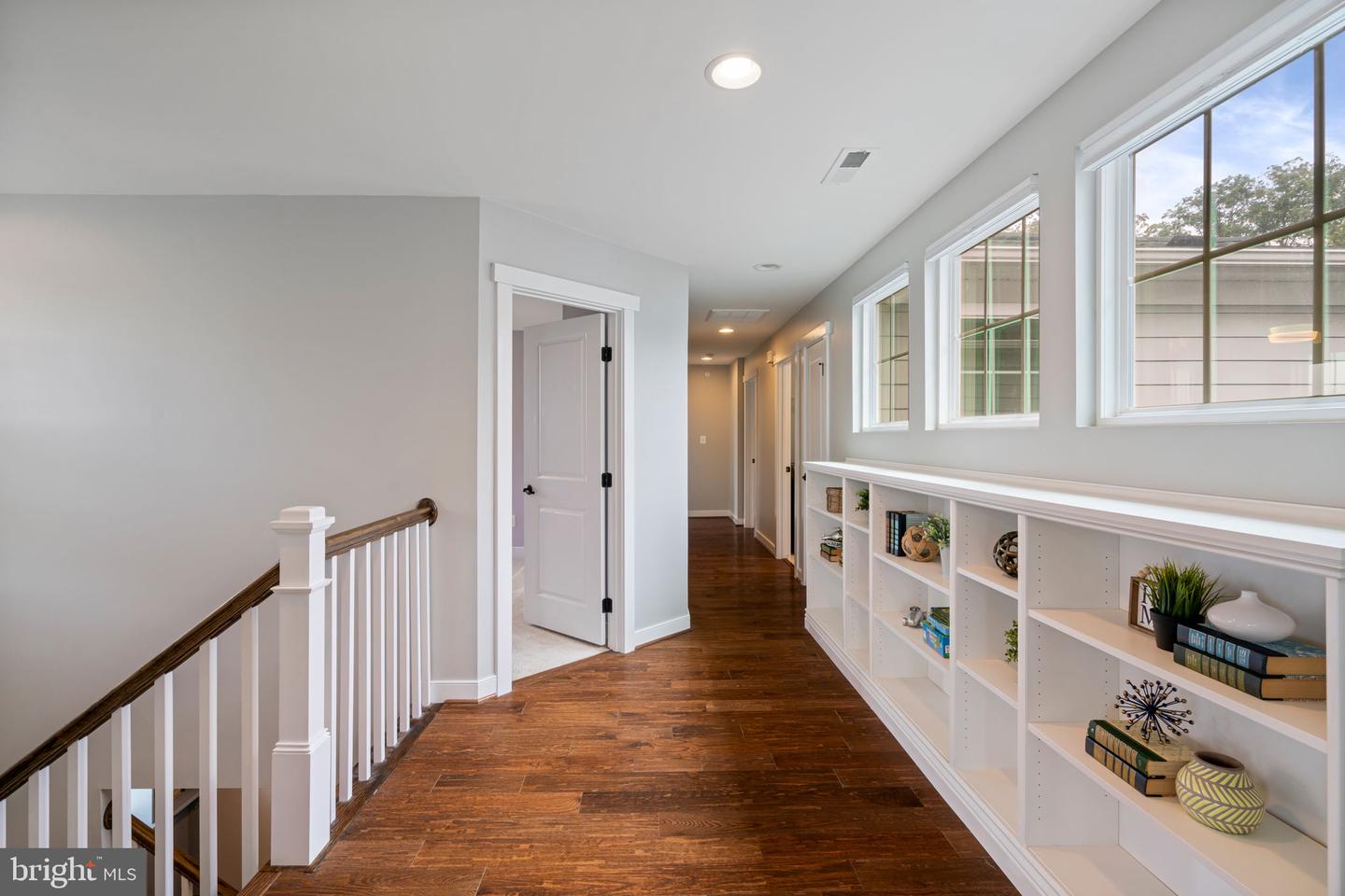 17412 SPRING CRESS DR, DUMFRIES, Virginia 22026, 5 Bedrooms Bedrooms, 11 Rooms Rooms,4 BathroomsBathrooms,Residential,For sale,17412 SPRING CRESS DR,VAPW2105534 MLS # VAPW2105534