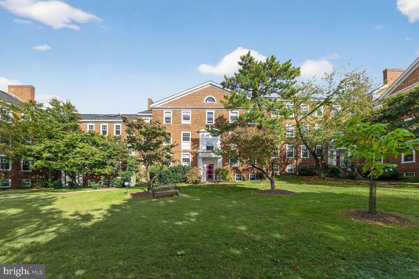 3631 39TH ST NW #A313, WASHINGTON, District Of Columbia 20016, 4 Bedrooms Bedrooms, 9 Rooms Rooms,2 BathroomsBathrooms,Residential,For sale,3631 39TH ST NW #A313,DCDC2225906 MLS # DCDC2225906
