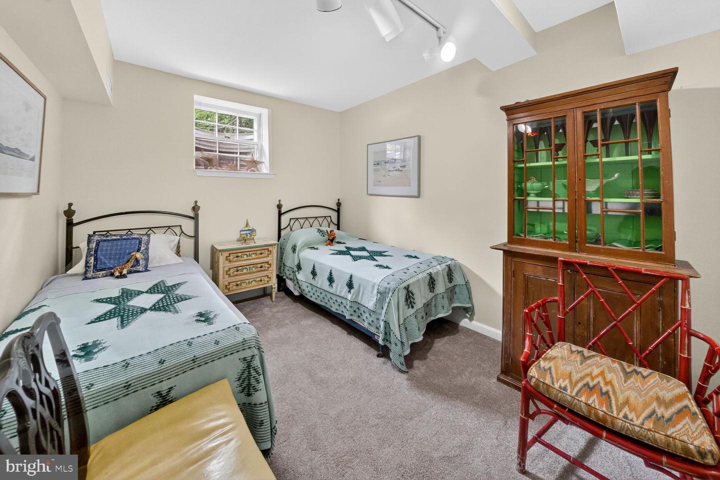 3631 39TH ST NW #A313, WASHINGTON, District Of Columbia 20016, 4 Bedrooms Bedrooms, 9 Rooms Rooms,2 BathroomsBathrooms,Residential,For sale,3631 39TH ST NW #A313,DCDC2225906 MLS # DCDC2225906