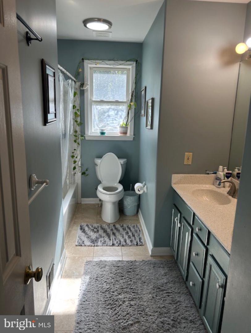 60 LONGWOOD DR, STAFFORD, Virginia 22556, 5 Bedrooms Bedrooms, ,3 BathroomsBathrooms,Residential,For sale,60 LONGWOOD DR,VAST2043342 MLS # VAST2043342