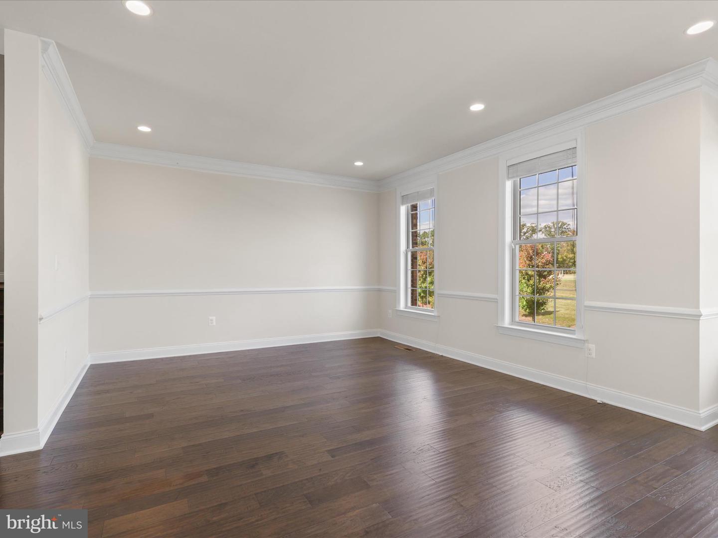 43141 CLARENDON SQ, ASHBURN, Virginia 20148, 4 Bedrooms Bedrooms, ,3 BathroomsBathrooms,Residential,For sale,43141 CLARENDON SQ,VALO2108402 MLS # VALO2108402
