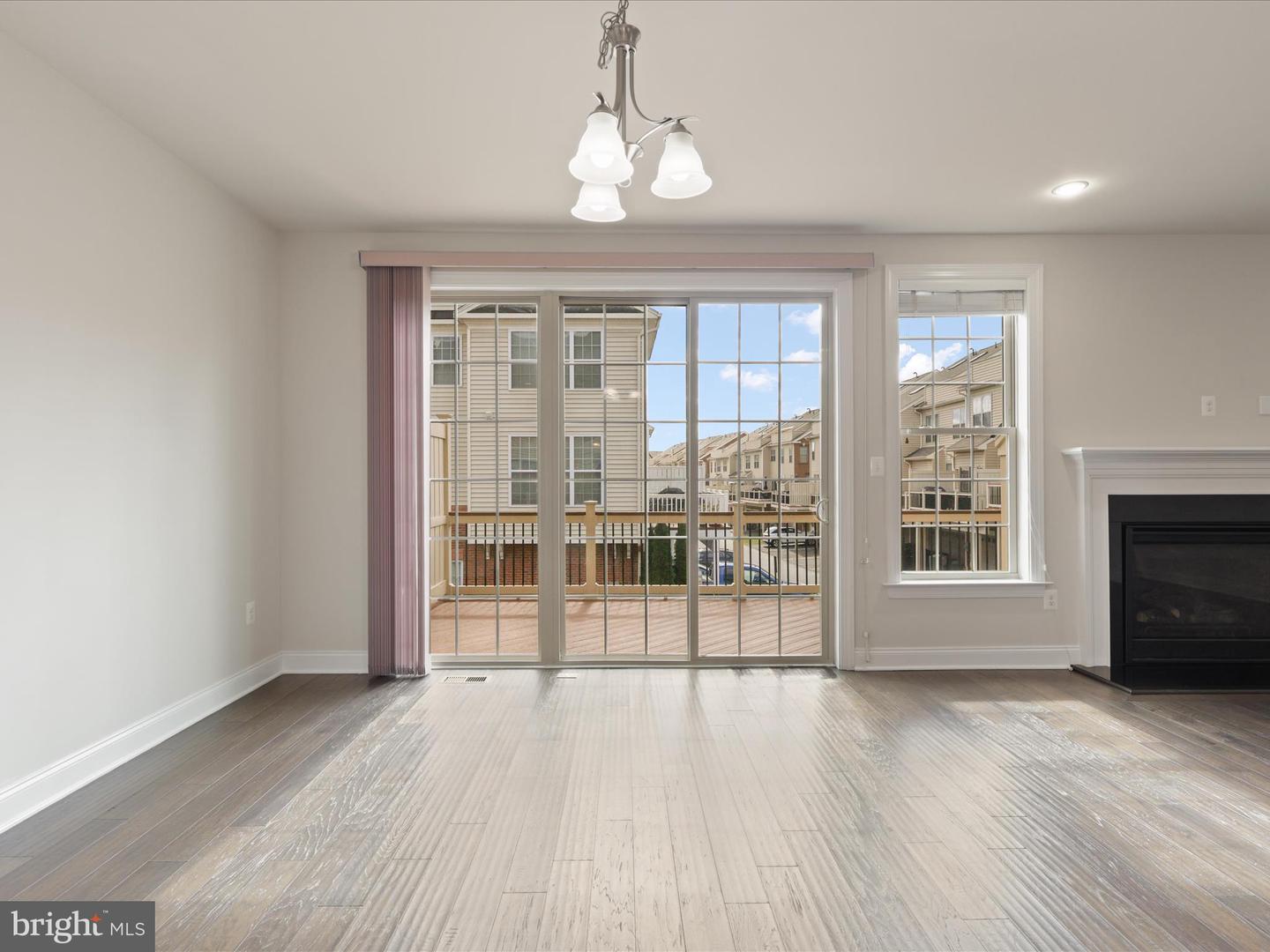 43141 CLARENDON SQ, ASHBURN, Virginia 20148, 4 Bedrooms Bedrooms, ,3 BathroomsBathrooms,Residential,For sale,43141 CLARENDON SQ,VALO2108402 MLS # VALO2108402