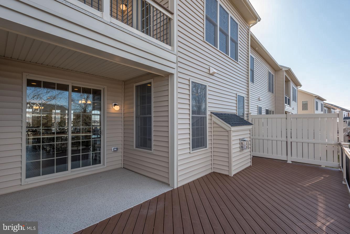 43141 CLARENDON SQ, ASHBURN, Virginia 20148, 4 Bedrooms Bedrooms, ,3 BathroomsBathrooms,Residential,For sale,43141 CLARENDON SQ,VALO2108402 MLS # VALO2108402