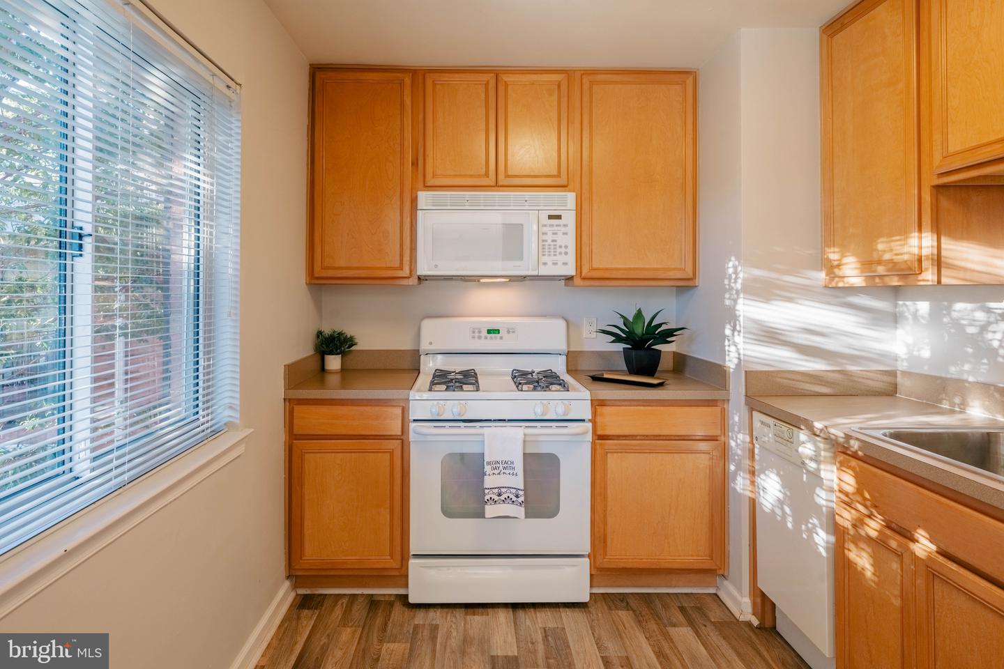 1805 WILLIAM ST #209C, FREDERICKSBURG, Virginia 22401, 1 Bedroom Bedrooms, ,1 BathroomBathrooms,Residential,For sale,1805 WILLIAM ST #209C,VAFB2009082 MLS # VAFB2009082