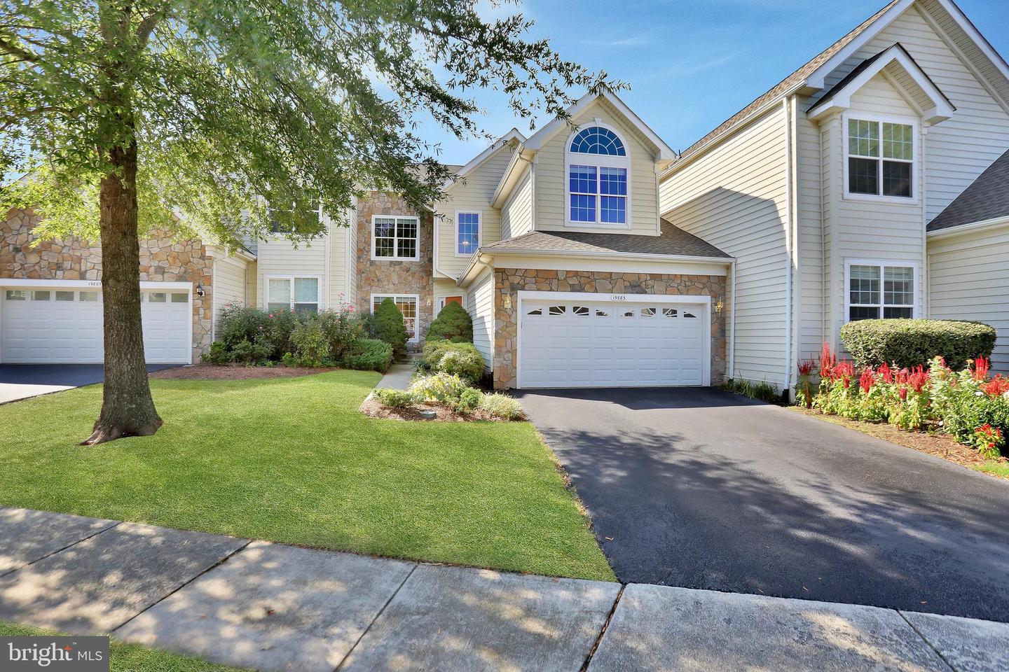19883 NAPLES LAKES TER, ASHBURN, Virginia 20147, 4 Bedrooms Bedrooms, ,3 BathroomsBathrooms,Residential,For sale,19883 NAPLES LAKES TER,VALO2108504 MLS # VALO2108504
