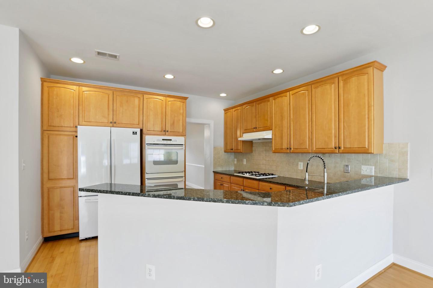 19883 NAPLES LAKES TER, ASHBURN, Virginia 20147, 4 Bedrooms Bedrooms, ,3 BathroomsBathrooms,Residential,For sale,19883 NAPLES LAKES TER,VALO2108504 MLS # VALO2108504