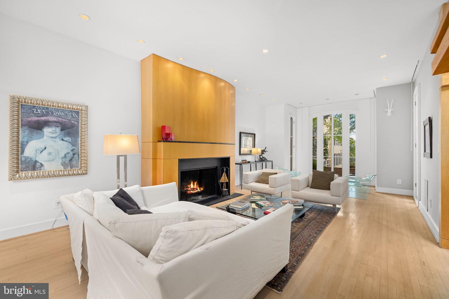 2813 Q ST NW, WASHINGTON, District Of Columbia 20007, 3 Bedrooms Bedrooms, 11 Rooms Rooms,3 BathroomsBathrooms,Residential,For sale,2813 Q ST NW,DCDC2226206 MLS # DCDC2226206