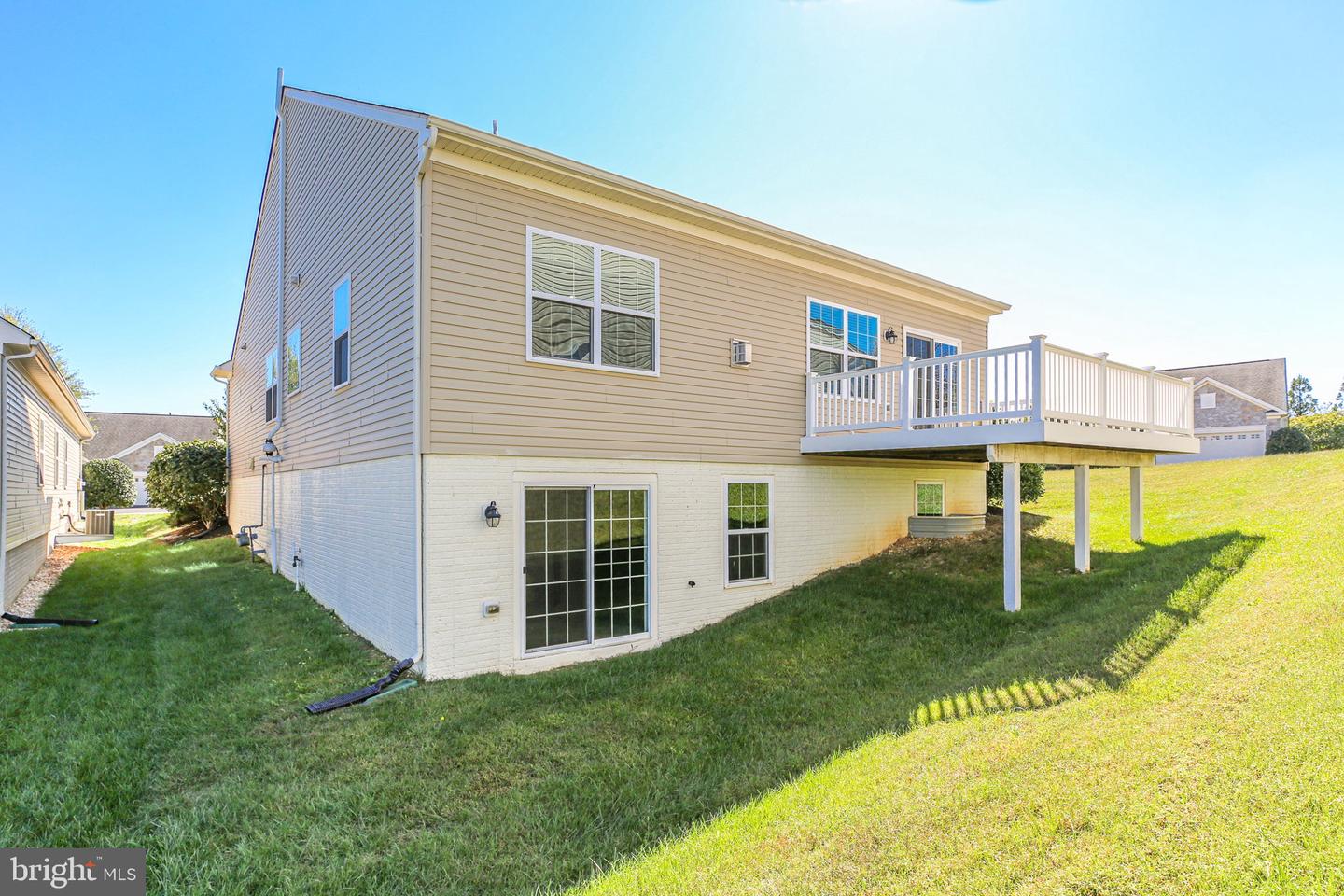 5631 CEDAR MOUNTAIN CT, FREDERICKSBURG, Virginia 22407, 3 Bedrooms Bedrooms, 9 Rooms Rooms,2 BathroomsBathrooms,Residential,For sale,5631 CEDAR MOUNTAIN CT,VASP2036798 MLS # VASP2036798
