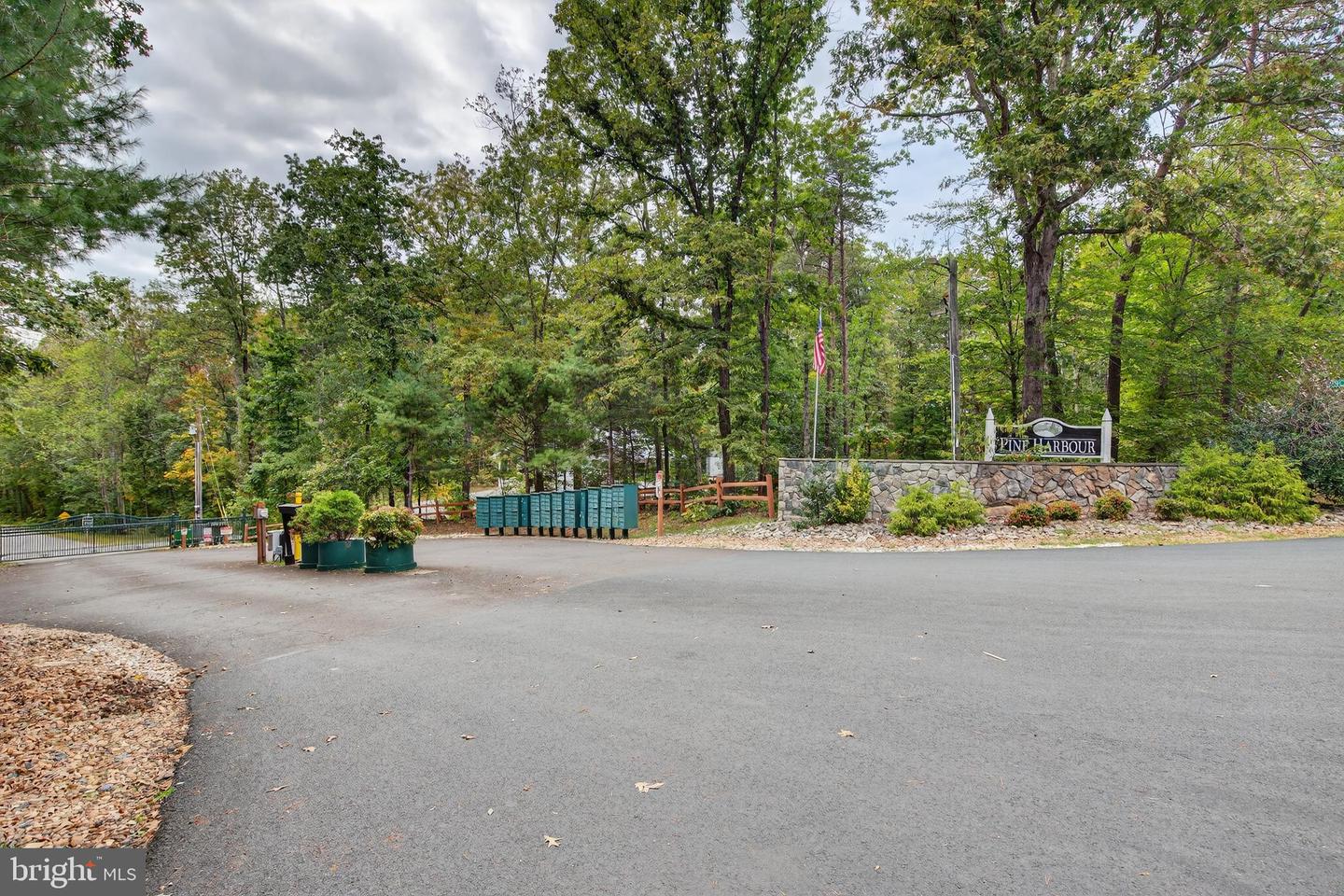 373 HEMLOCK LN, MINERAL, Virginia 23117, 2 Bedrooms Bedrooms, ,2 BathroomsBathrooms,Residential,For sale,373 HEMLOCK LN,VALA2008706 MLS # VALA2008706