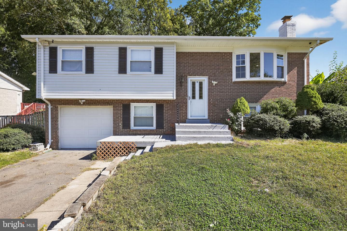 4736 KIRKDALE DR, WOODBRIDGE, Virginia 22193, 4 Bedrooms Bedrooms, ,3 BathroomsBathrooms,Residential,For sale,4736 KIRKDALE DR,VAPW2105692 MLS # VAPW2105692