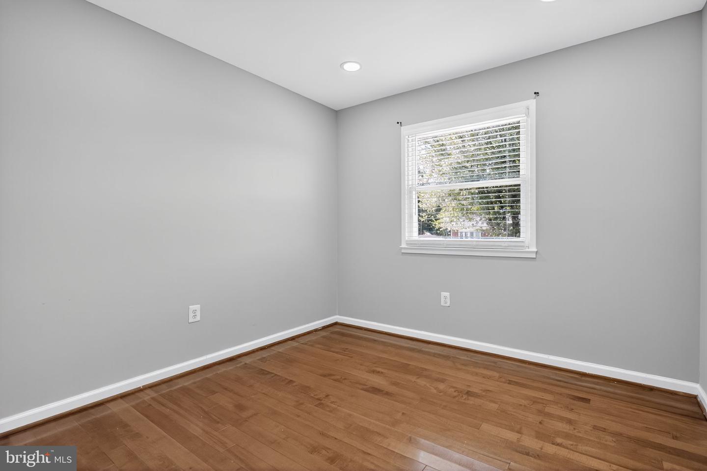 4736 KIRKDALE DR, WOODBRIDGE, Virginia 22193, 4 Bedrooms Bedrooms, ,3 BathroomsBathrooms,Residential,For sale,4736 KIRKDALE DR,VAPW2105692 MLS # VAPW2105692