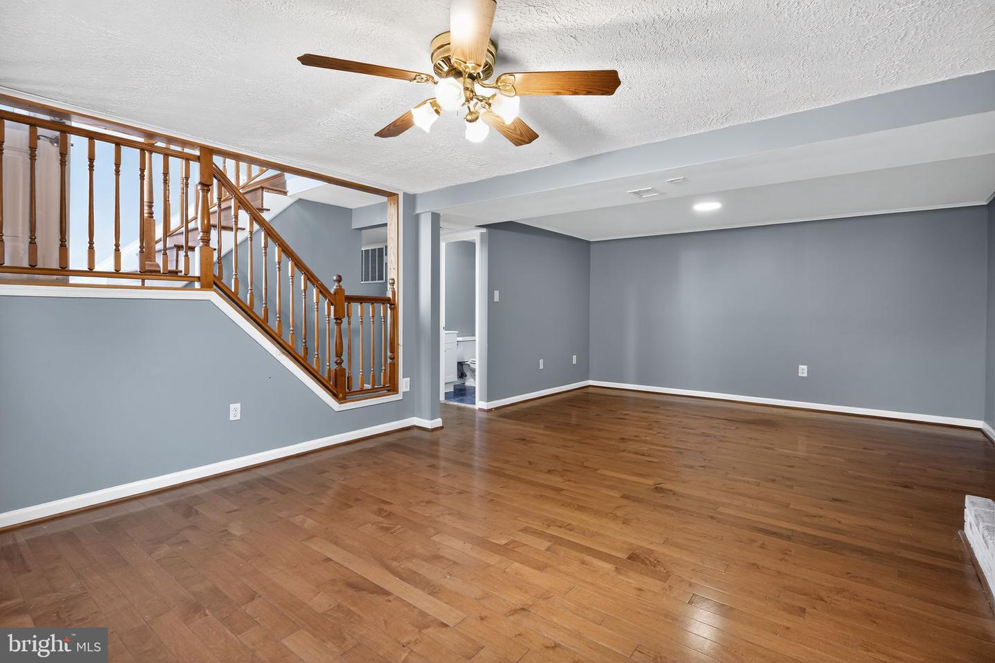 4736 KIRKDALE DR, WOODBRIDGE, Virginia 22193, 4 Bedrooms Bedrooms, ,3 BathroomsBathrooms,Residential,For sale,4736 KIRKDALE DR,VAPW2105692 MLS # VAPW2105692