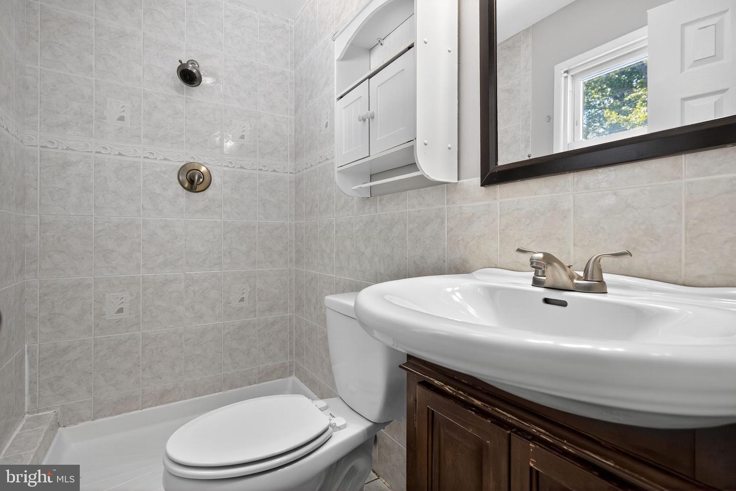 4736 KIRKDALE DR, WOODBRIDGE, Virginia 22193, 4 Bedrooms Bedrooms, ,3 BathroomsBathrooms,Residential,For sale,4736 KIRKDALE DR,VAPW2105692 MLS # VAPW2105692