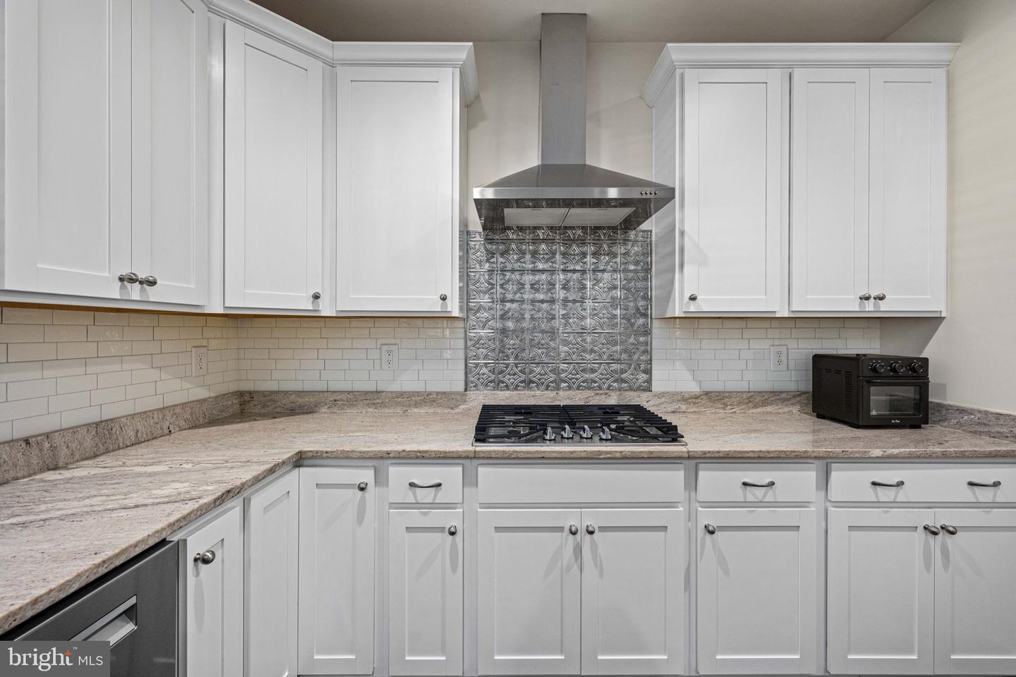 13201 BROOKE RIDGE LN, SPOTSYLVANIA, Virginia 22551, 5 Bedrooms Bedrooms, ,4 BathroomsBathrooms,Residential,For sale,13201 BROOKE RIDGE LN,VASP2036810 MLS # VASP2036810