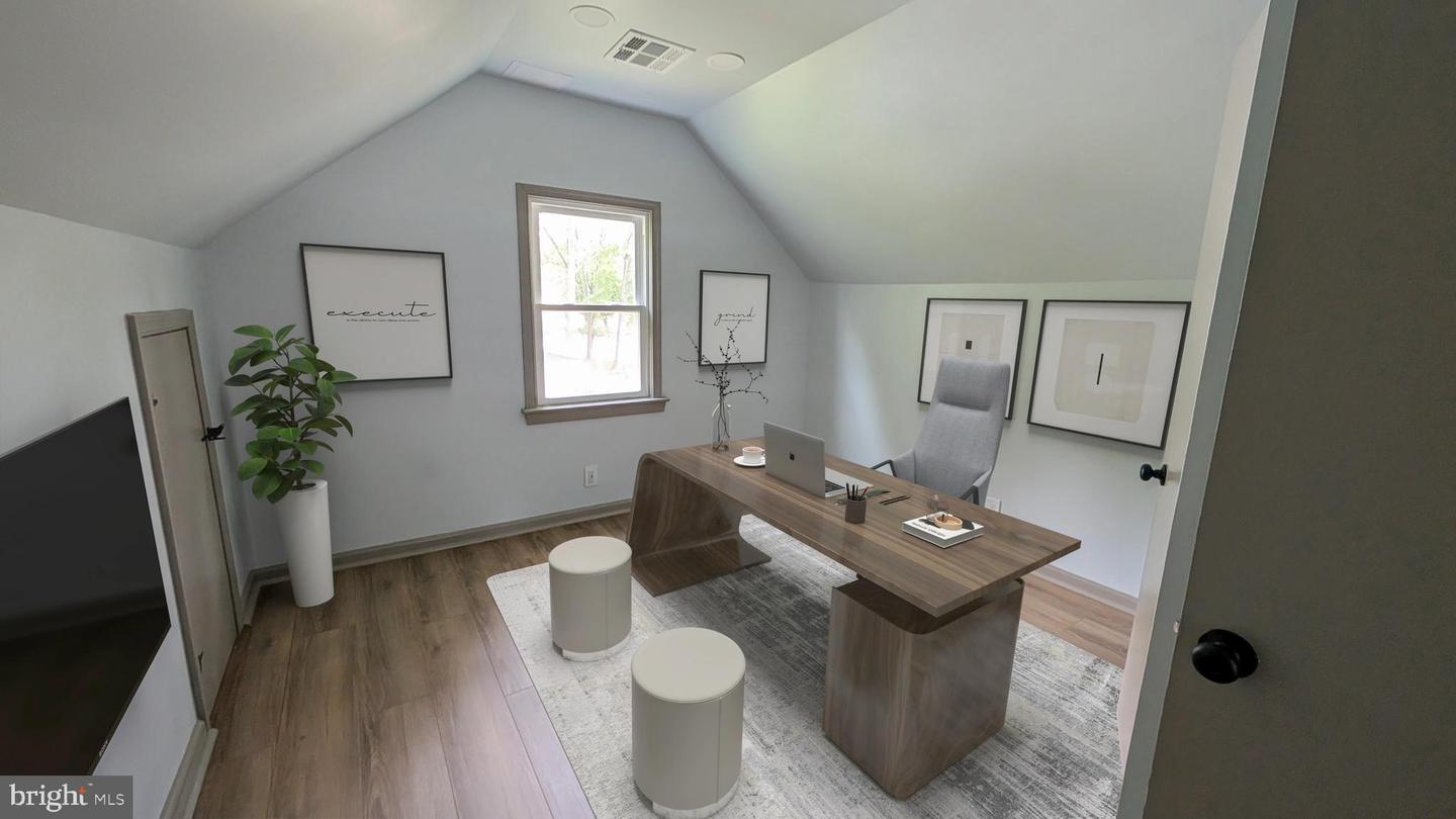 2834 BOLLING RD, FALLS CHURCH, Virginia 22042, 4 Bedrooms Bedrooms, ,2 BathroomsBathrooms,Residential,For sale,2834 BOLLING RD,VAFX2273590 MLS # VAFX2273590