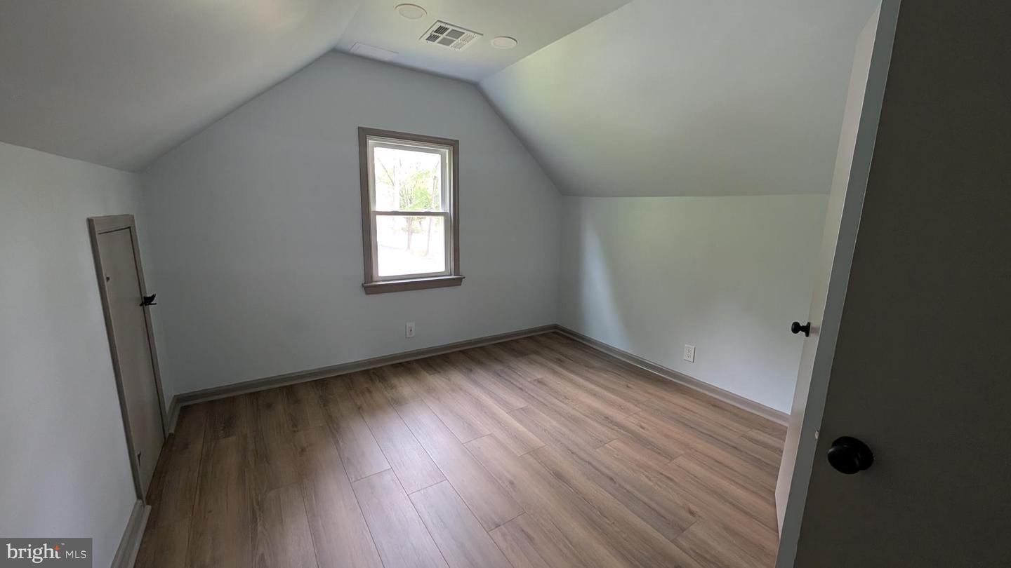 2834 BOLLING RD, FALLS CHURCH, Virginia 22042, 4 Bedrooms Bedrooms, ,2 BathroomsBathrooms,Residential,For sale,2834 BOLLING RD,VAFX2273590 MLS # VAFX2273590