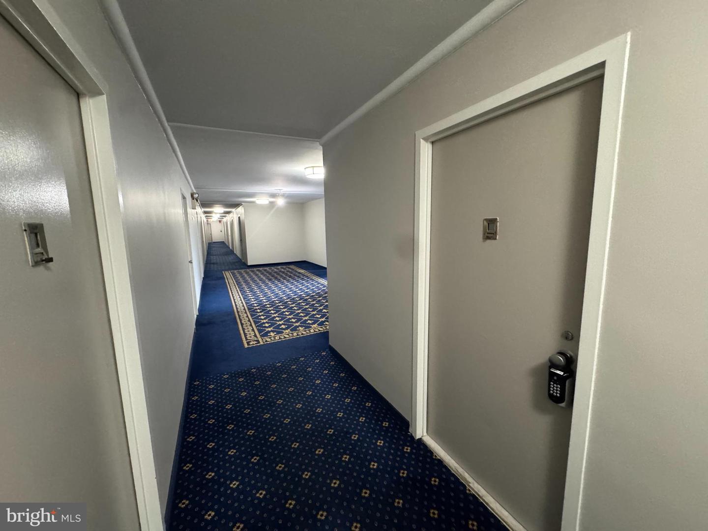 801 N PITT ST #401, ALEXANDRIA, Virginia 22314, ,1 BathroomBathrooms,Residential,For sale,801 N PITT ST #401,VAAX2050702 MLS # VAAX2050702
