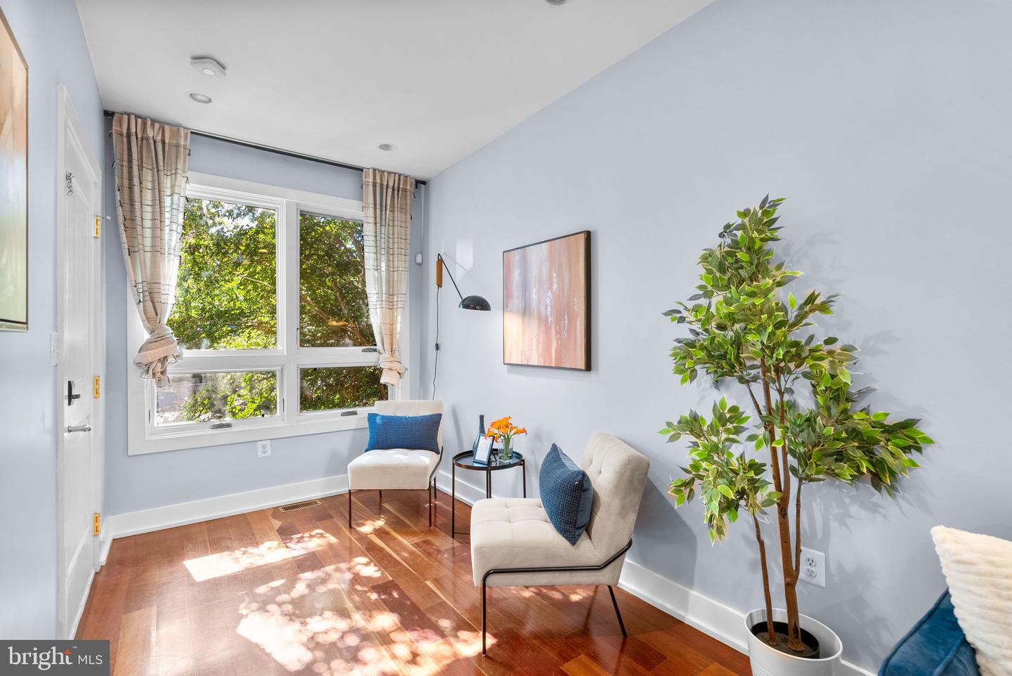 747 MORTON ST NW #1, WASHINGTON, District Of Columbia 20010, 2 Bedrooms Bedrooms, ,2 BathroomsBathrooms,Residential,For sale,747 MORTON ST NW #1,DCDC2226400 MLS # DCDC2226400