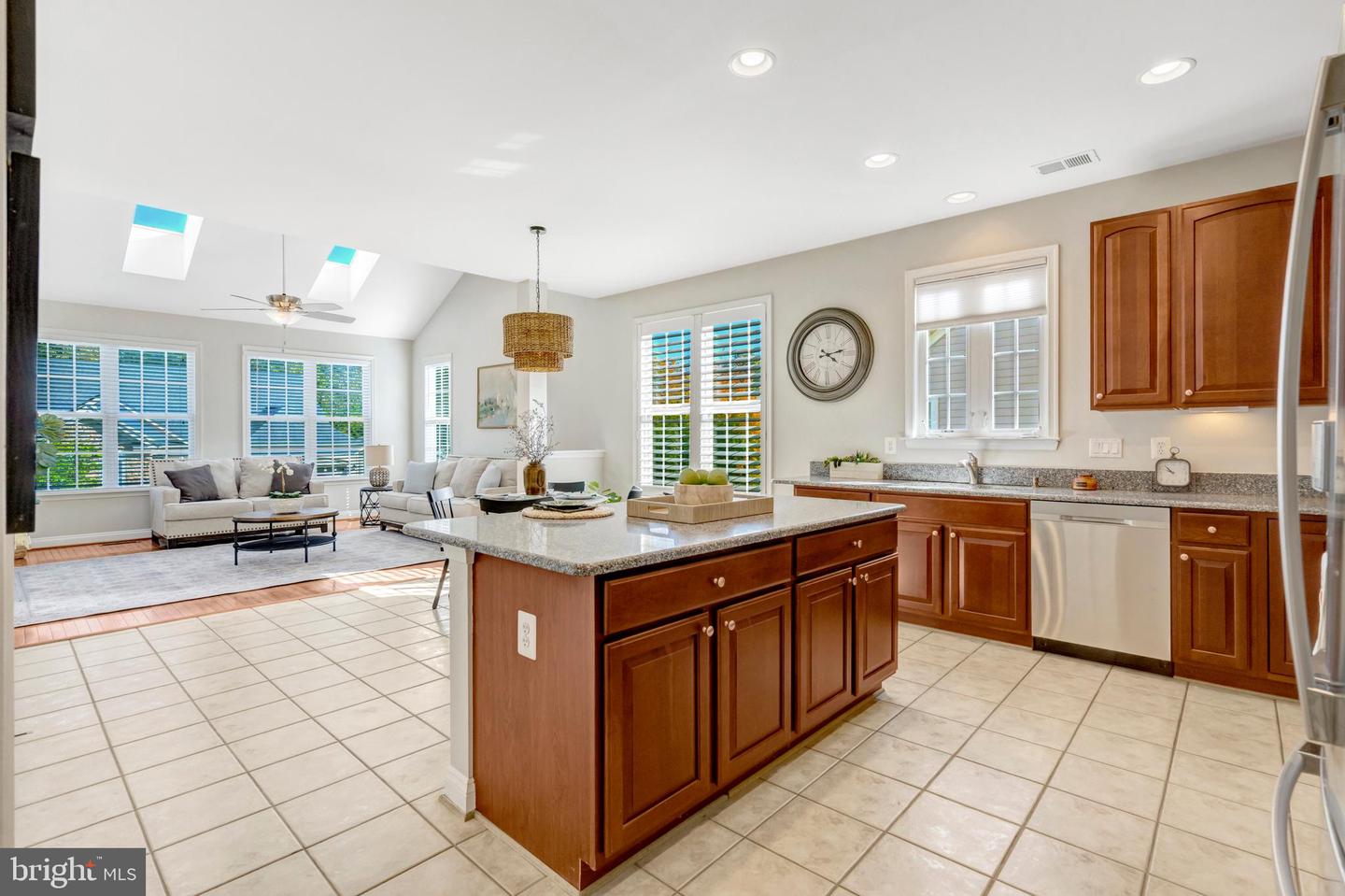 13404 FIELDSTONE WAY, GAINESVILLE, Virginia 20155, 4 Bedrooms Bedrooms, ,4 BathroomsBathrooms,Residential,For sale,13404 FIELDSTONE WAY,VAPW2105758 MLS # VAPW2105758
