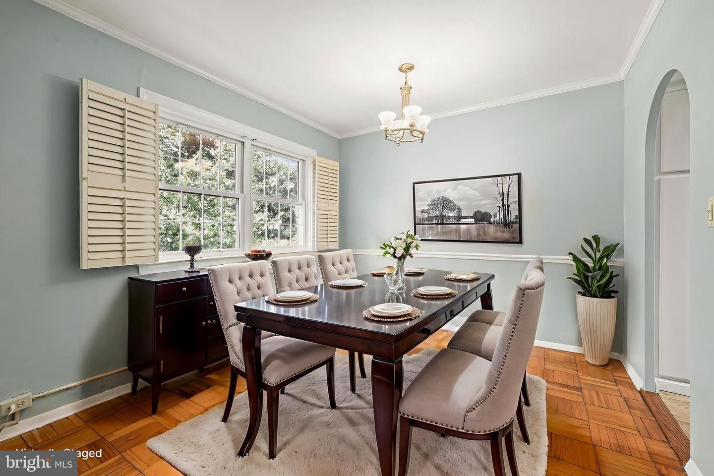 3519 VALLEY DR, ALEXANDRIA, Virginia 22302, 2 Bedrooms Bedrooms, ,1 BathroomBathrooms,Residential,For sale,3519 VALLEY DR,VAAX2050700 MLS # VAAX2050700