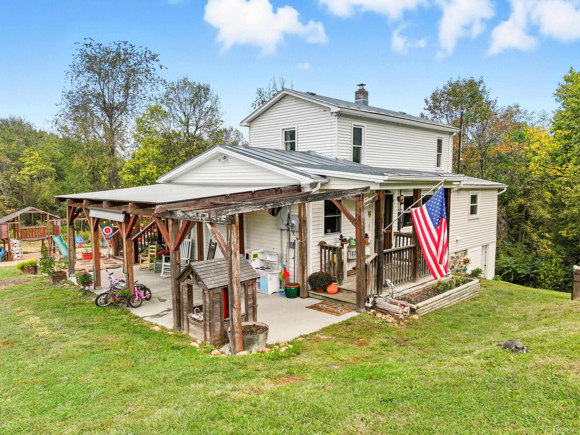 1855 E LEE HWY, NEW MARKET, Virginia 22844, 3 Bedrooms Bedrooms, ,3 BathroomsBathrooms,Residential,1855 E LEE HWY,670013 MLS # 670013