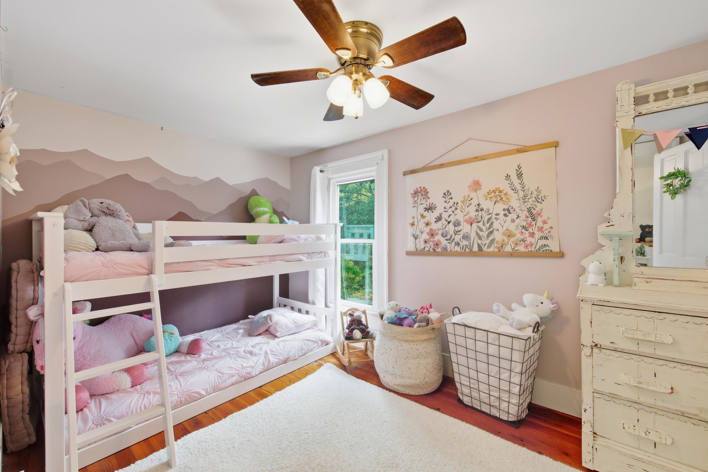 1855 E LEE HWY, NEW MARKET, Virginia 22844, 3 Bedrooms Bedrooms, ,3 BathroomsBathrooms,Residential,1855 E LEE HWY,670013 MLS # 670013