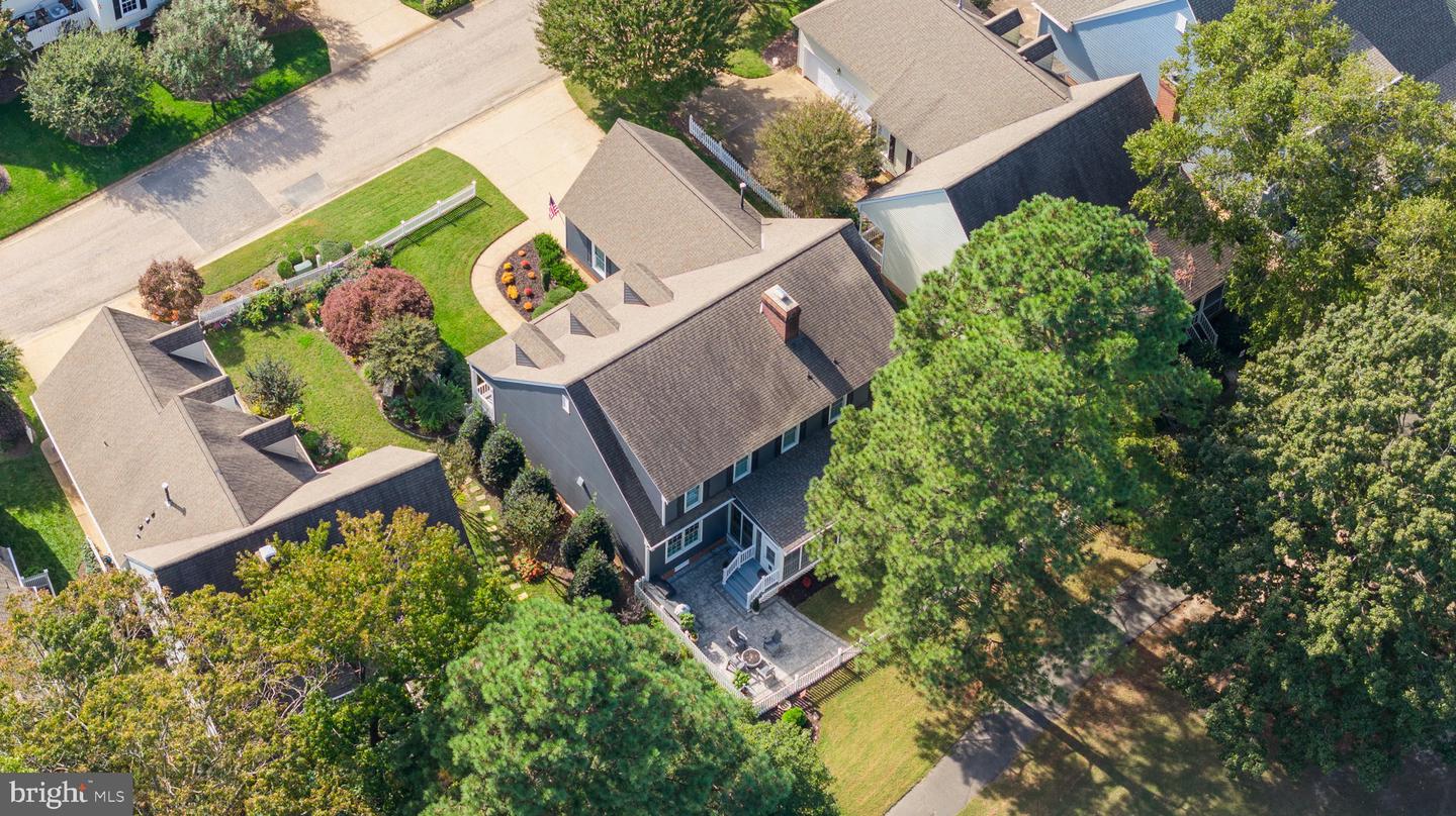 164 HIGHLAND, WILLIAMSBURG, Virginia 23188, 4 Bedrooms Bedrooms, 10 Rooms Rooms,3 BathroomsBathrooms,Residential,For sale,164 HIGHLAND,VAJC2000540 MLS # VAJC2000540
