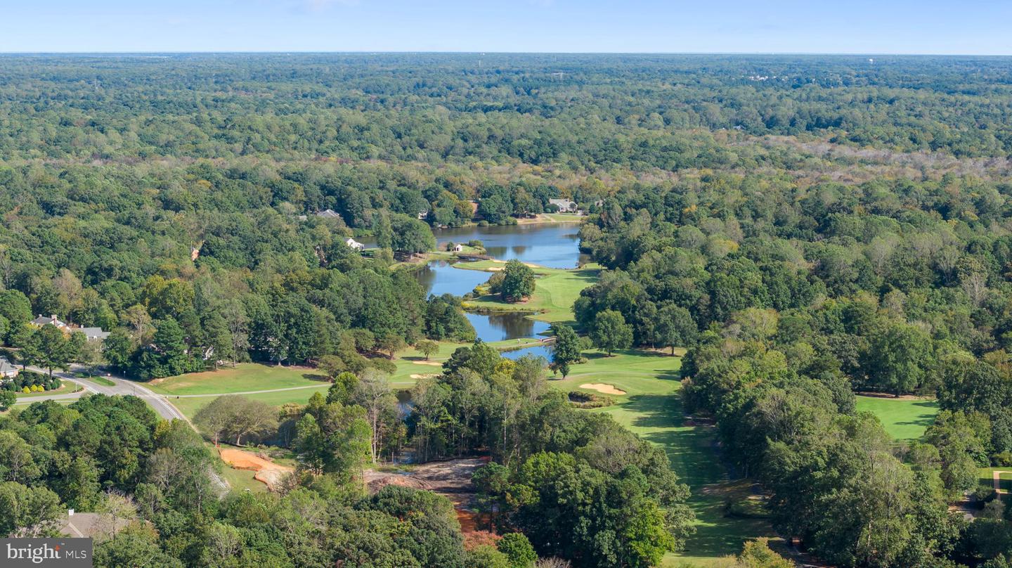 164 HIGHLAND, WILLIAMSBURG, Virginia 23188, 4 Bedrooms Bedrooms, 10 Rooms Rooms,3 BathroomsBathrooms,Residential,For sale,164 HIGHLAND,VAJC2000540 MLS # VAJC2000540