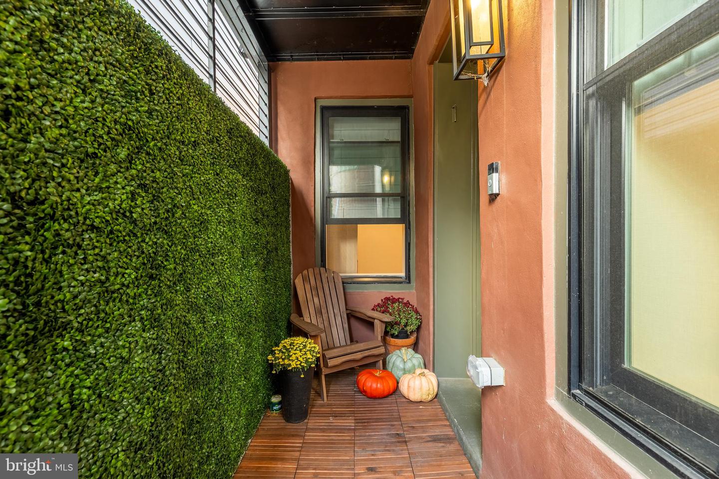 2829 13TH ST NW #1, WASHINGTON, District Of Columbia 20009, 2 Bedrooms Bedrooms, ,2 BathroomsBathrooms,Residential,For sale,2829 13TH ST NW #1,DCDC2226562 MLS # DCDC2226562