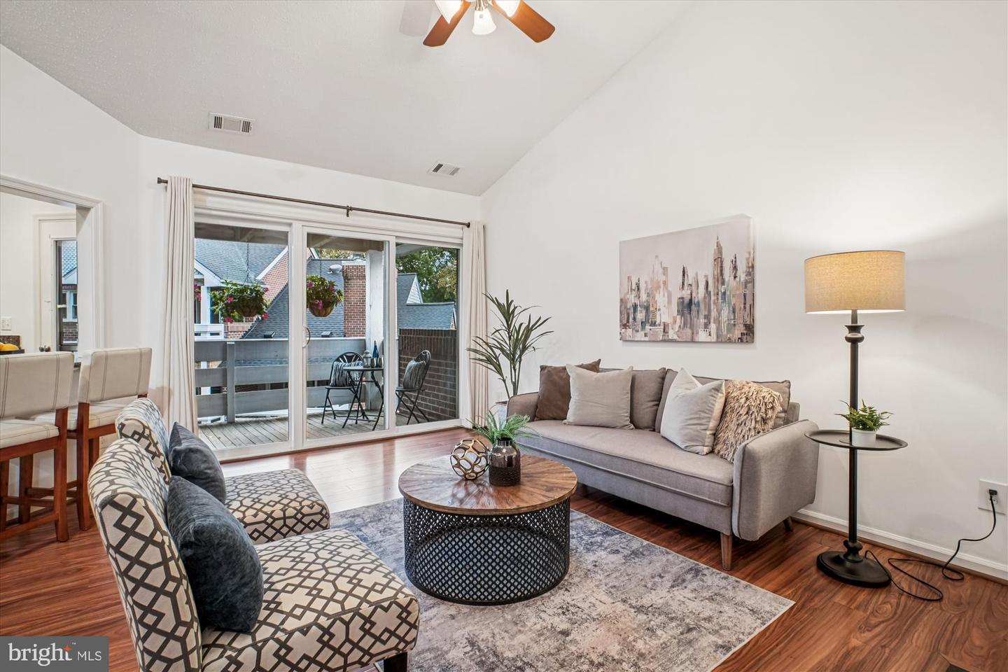 3153-K ANCHORWAY CT, FALLS CHURCH, Virginia 22042, 1 Bedroom Bedrooms, ,1 BathroomBathrooms,Residential,For sale,3153-K ANCHORWAY CT,VAFX2273910 MLS # VAFX2273910