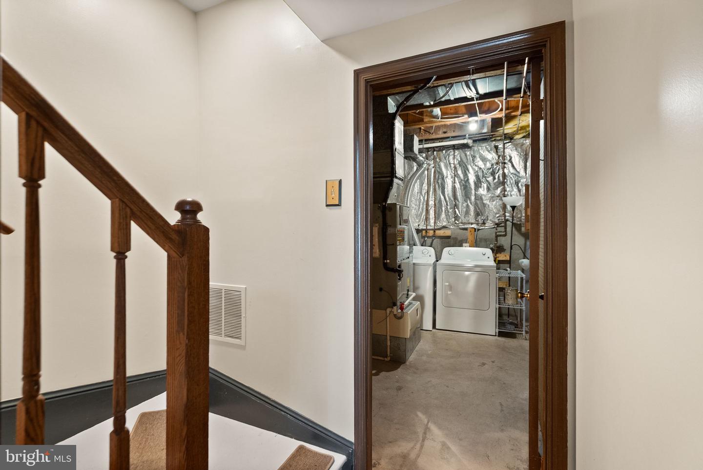 1700 QUIETREE DR, RESTON, Virginia 20194, 3 Bedrooms Bedrooms, ,2 BathroomsBathrooms,Residential,For sale,1700 QUIETREE DR,VAFX2273920 MLS # VAFX2273920