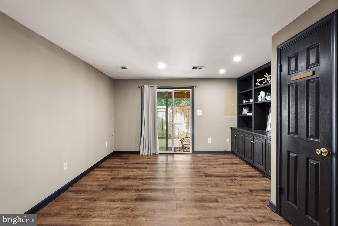 1700 QUIETREE DR, RESTON, Virginia 20194, 3 Bedrooms Bedrooms, ,2 BathroomsBathrooms,Residential,For sale,1700 QUIETREE DR,VAFX2273920 MLS # VAFX2273920