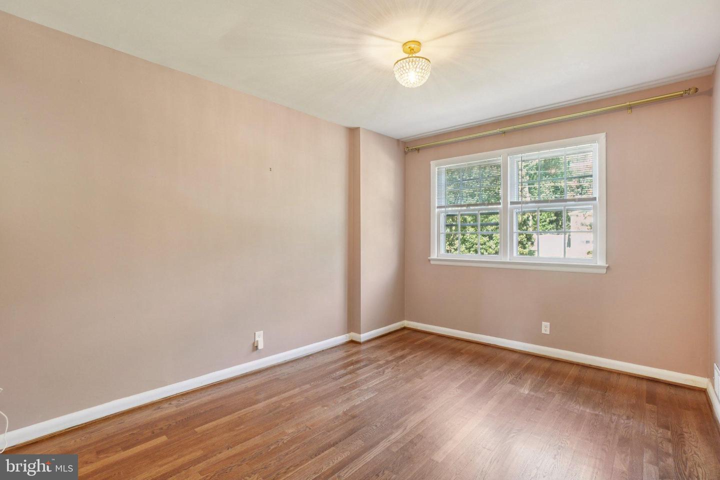 1913 COURTLAND RD, ALEXANDRIA, Virginia 22306, 4 Bedrooms Bedrooms, ,3 BathroomsBathrooms,Residential,For sale,1913 COURTLAND RD,VAFX2273924 MLS # VAFX2273924