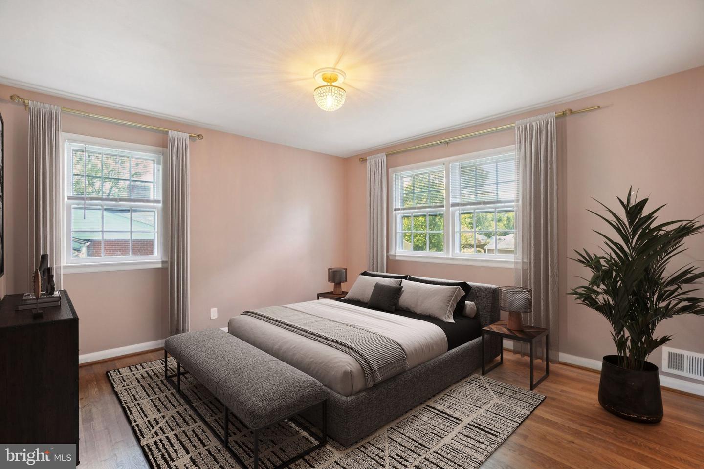 1913 COURTLAND RD, ALEXANDRIA, Virginia 22306, 4 Bedrooms Bedrooms, ,3 BathroomsBathrooms,Residential,For sale,1913 COURTLAND RD,VAFX2273924 MLS # VAFX2273924