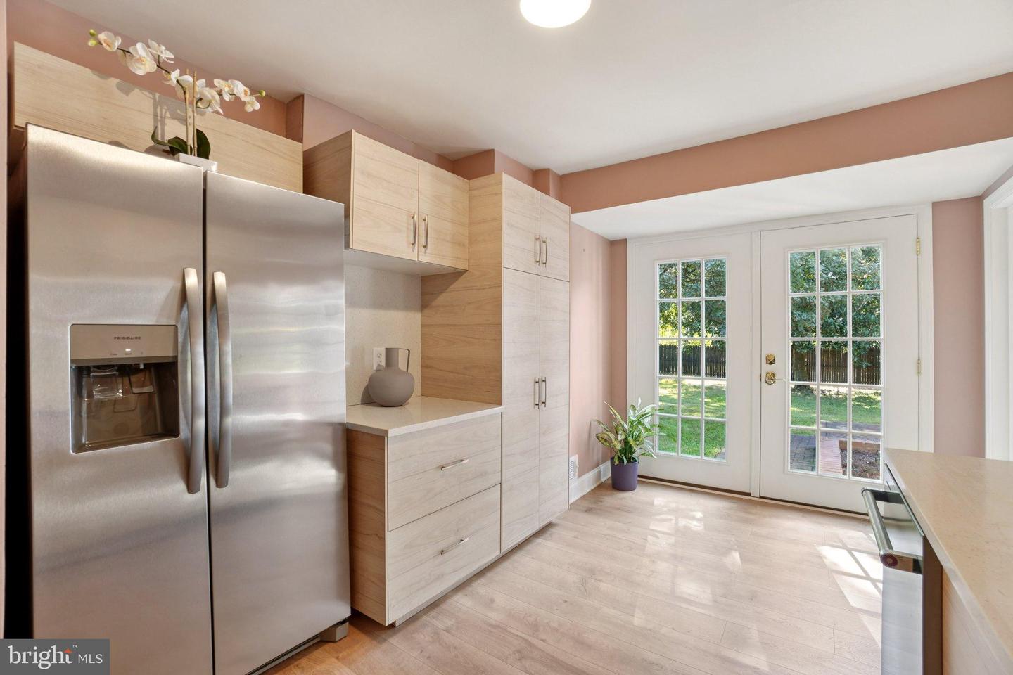 1913 COURTLAND RD, ALEXANDRIA, Virginia 22306, 4 Bedrooms Bedrooms, ,3 BathroomsBathrooms,Residential,For sale,1913 COURTLAND RD,VAFX2273924 MLS # VAFX2273924