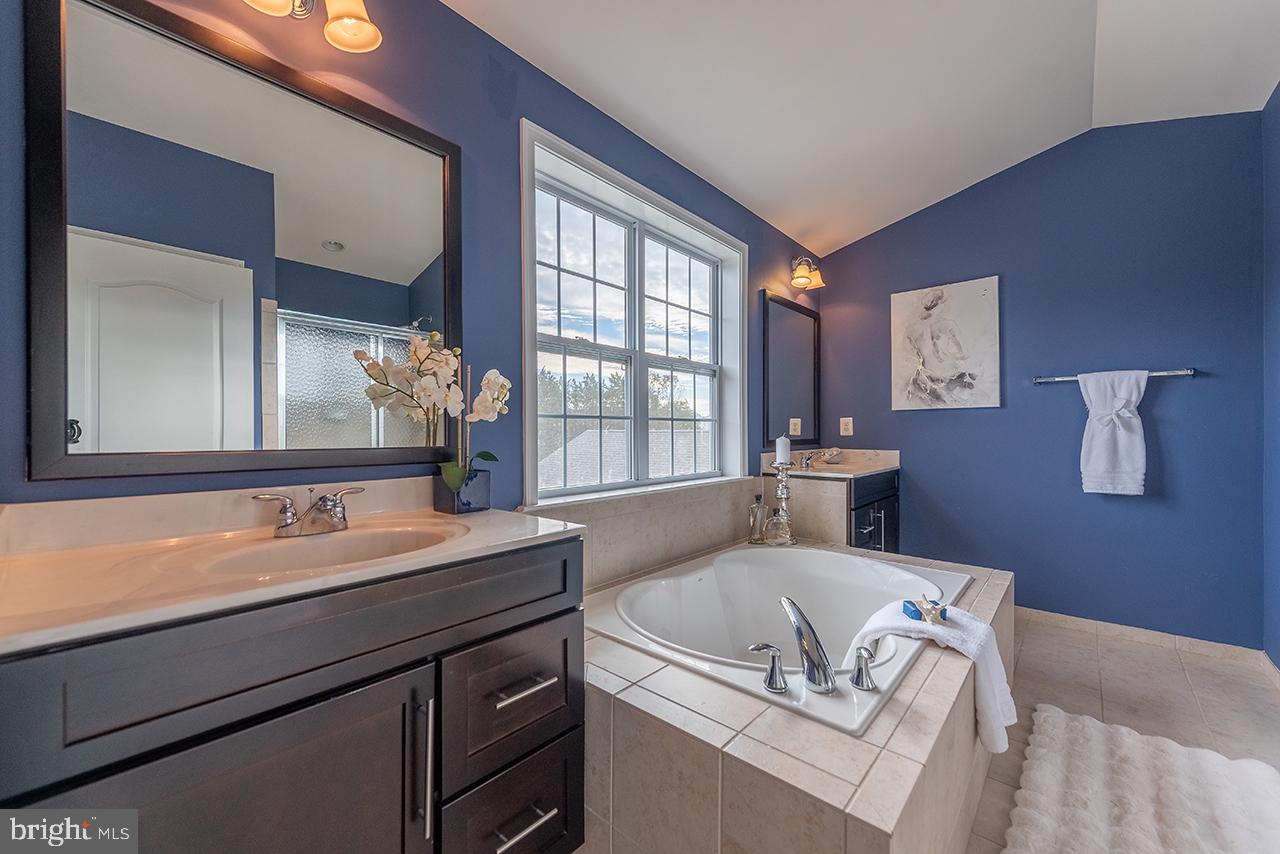 43140 ASHLEY HEIGHTS CIR, ASHBURN, Virginia 20148, 5 Bedrooms Bedrooms, ,4 BathroomsBathrooms,Residential,For sale,43140 ASHLEY HEIGHTS CIR,VALO2108726 MLS # VALO2108726