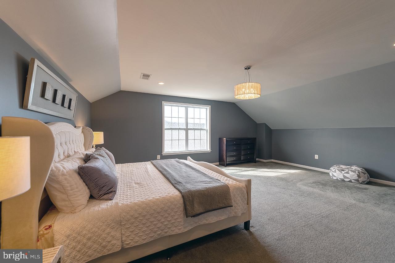 43140 ASHLEY HEIGHTS CIR, ASHBURN, Virginia 20148, 5 Bedrooms Bedrooms, ,4 BathroomsBathrooms,Residential,For sale,43140 ASHLEY HEIGHTS CIR,VALO2108726 MLS # VALO2108726
