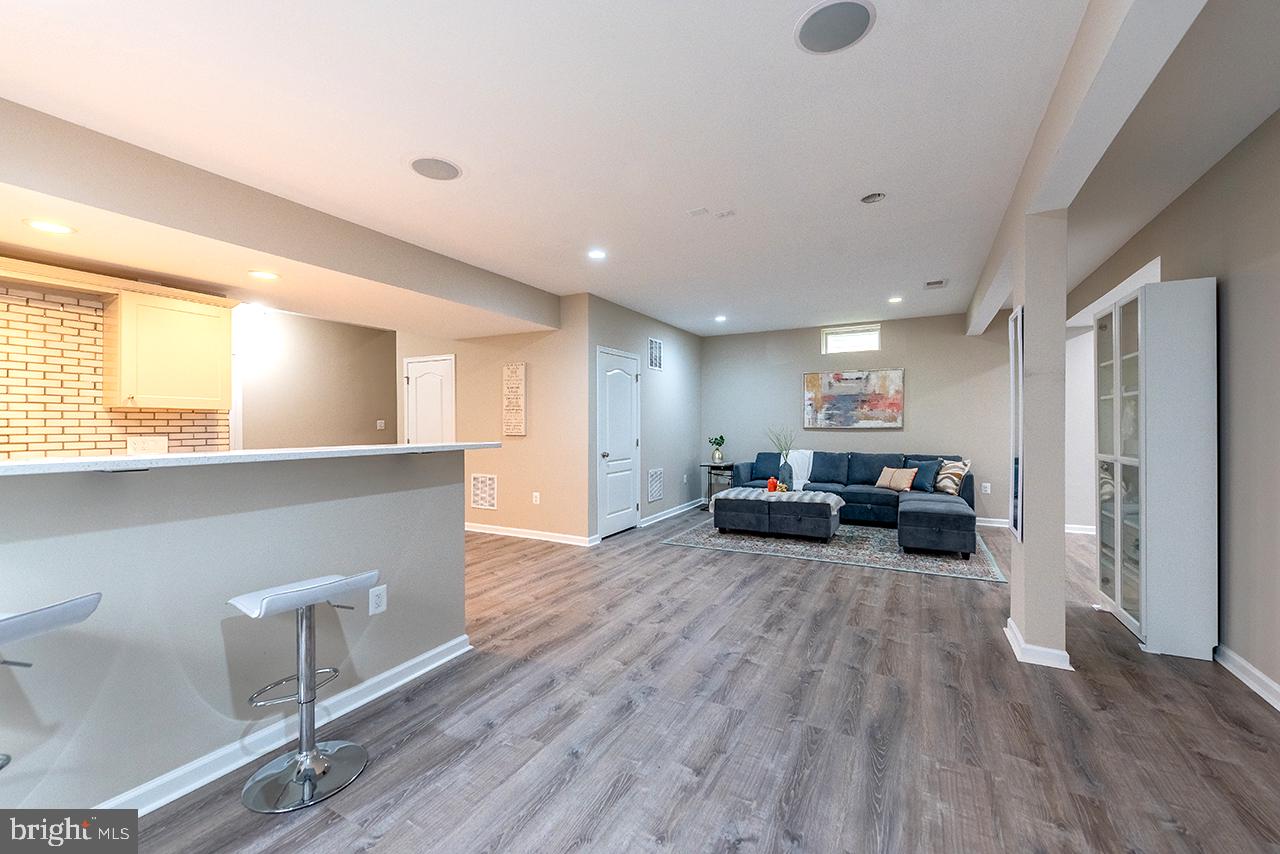 43140 ASHLEY HEIGHTS CIR, ASHBURN, Virginia 20148, 5 Bedrooms Bedrooms, ,4 BathroomsBathrooms,Residential,For sale,43140 ASHLEY HEIGHTS CIR,VALO2108726 MLS # VALO2108726