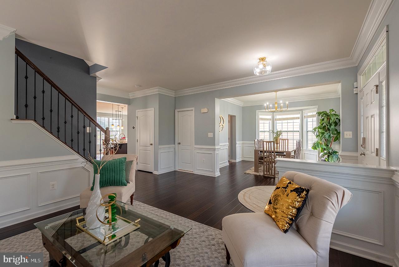 43140 ASHLEY HEIGHTS CIR, ASHBURN, Virginia 20148, 5 Bedrooms Bedrooms, ,4 BathroomsBathrooms,Residential,For sale,43140 ASHLEY HEIGHTS CIR,VALO2108726 MLS # VALO2108726
