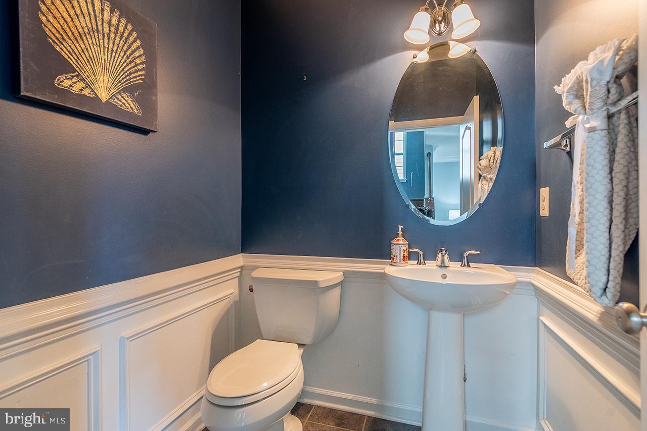 43140 ASHLEY HEIGHTS CIR, ASHBURN, Virginia 20148, 5 Bedrooms Bedrooms, ,4 BathroomsBathrooms,Residential,For sale,43140 ASHLEY HEIGHTS CIR,VALO2108726 MLS # VALO2108726
