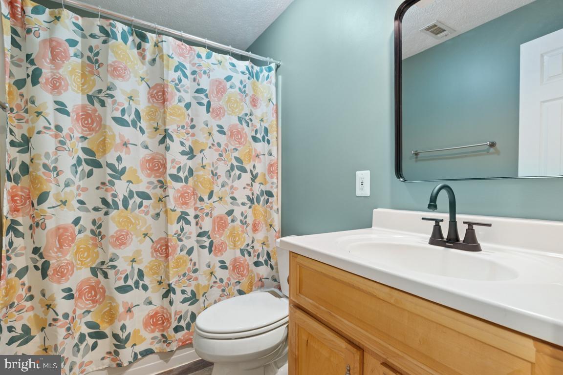 20310 BOWFONDS ST, ASHBURN, Virginia 20147, 4 Bedrooms Bedrooms, ,3 BathroomsBathrooms,Residential,For sale,20310 BOWFONDS ST,VALO2108730 MLS # VALO2108730