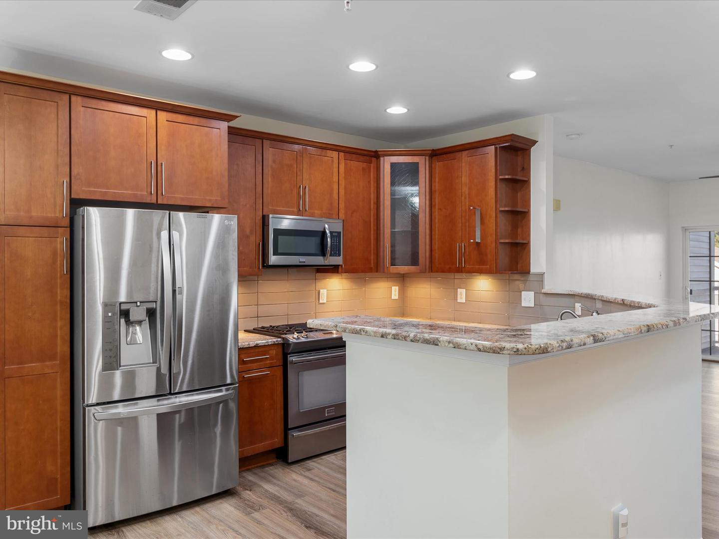9700 ELZEY PL #UNIT 302, MANASSAS PARK, Virginia 20111, 2 Bedrooms Bedrooms, ,2 BathroomsBathrooms,Residential,For sale,9700 ELZEY PL #UNIT 302,VAMP2003380 MLS # VAMP2003380